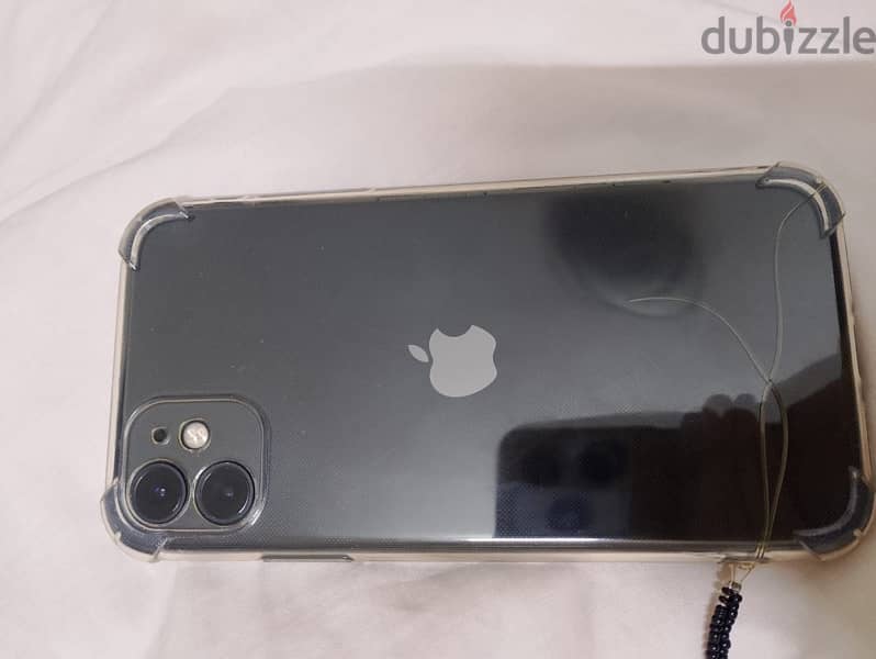 iPhone 11 black 6