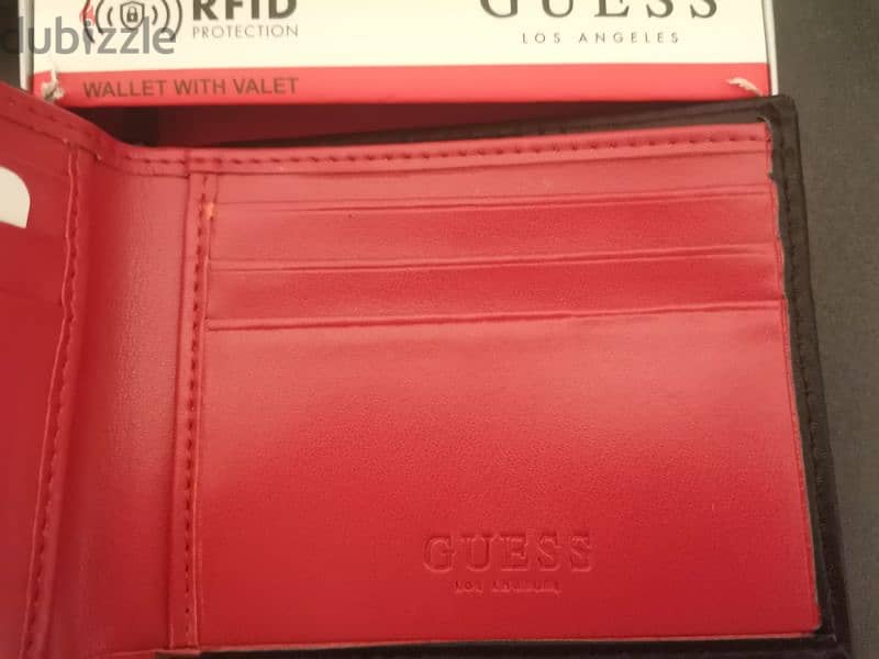 GUESS Los Angeles Leather Wallet RFID Protection 4