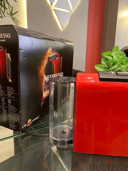 Nespresso mini LIKE NEW 1