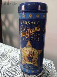 blue jeans versace