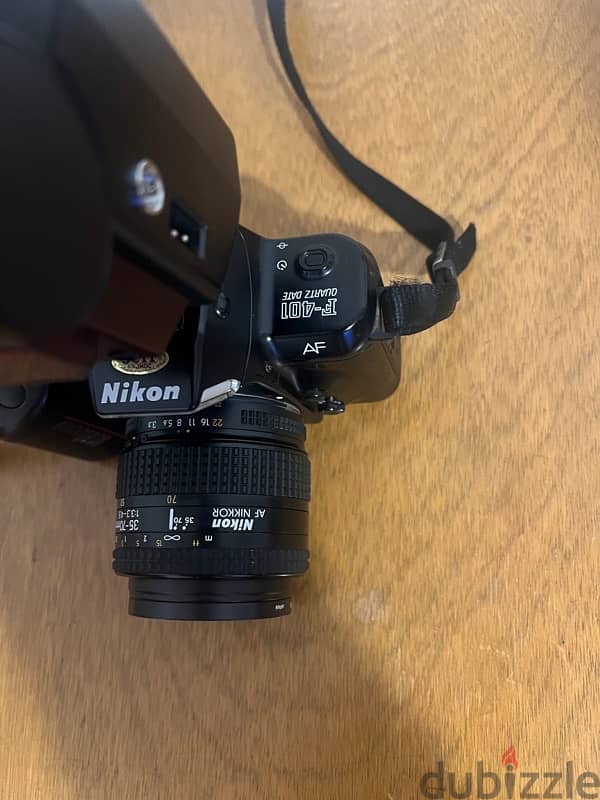 nikon camera with flash light 4