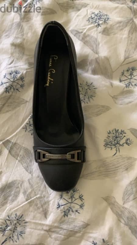 Pierre Cardin black shoes 1