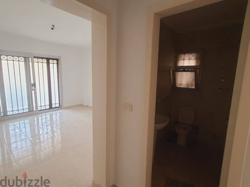 شقةإيجار في مدينتي ٢٠٠م ارضي بحديقه Apartment for rent in Madinaty 5