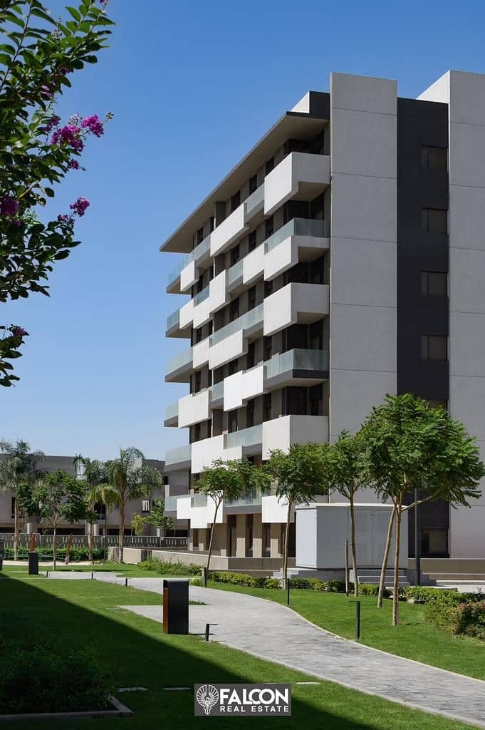 Double View Apartment Ready To Move For Sale With 4 Years Installments In Al Burouj Compound In Shorouk City New Cairo 7