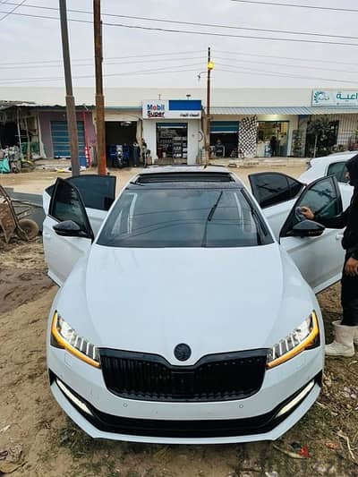 Skoda Superb 2021