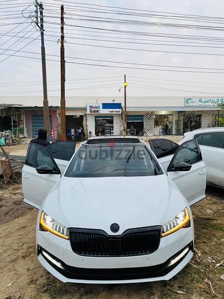 Skoda Superb 2021 1