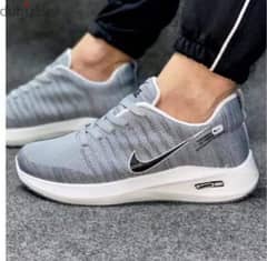 كوتشي Nike مستورد به نعل طبي خفيف مريح