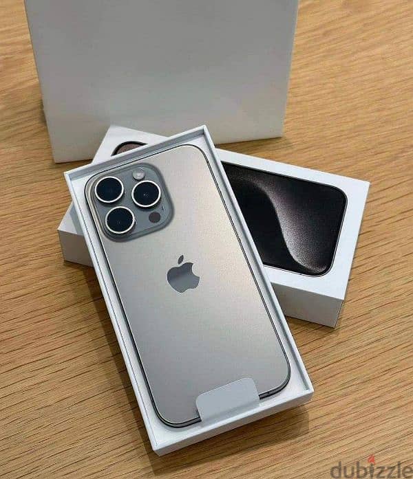 IPhone 15 pro اكتف فقط 0