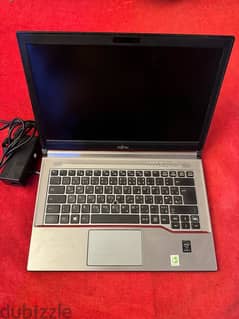 لاب  fujitsu lifebook e746   كور i5  رمات 8 جيجا  بطاريه ممتازه جدا