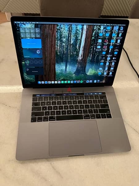 Apple Macbook Pro 15 Inch 2018 0