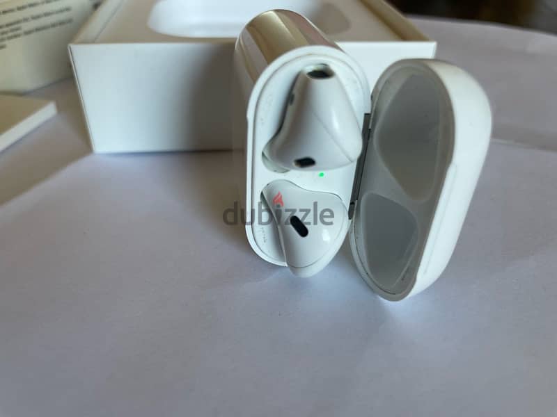 AirPods 2 10