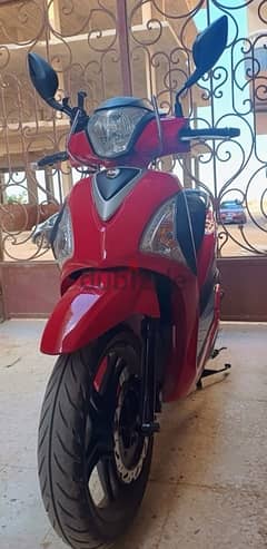 SYM ST 200cc عداد ١٧٠٠ كم فقط