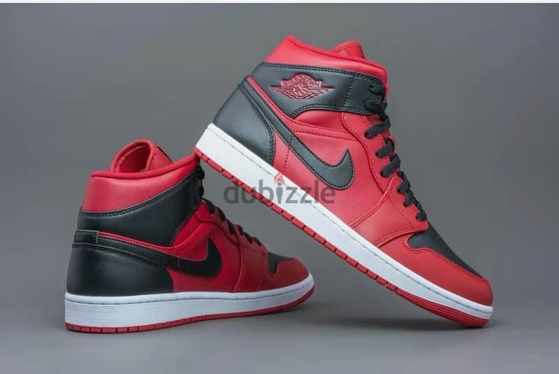 Jordan 1 Retro Mid 1