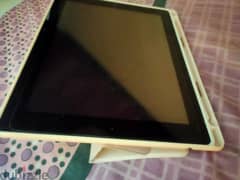 iPad Apple مشاء الله بحاله ممتازه بالجراب استخدام بسيط