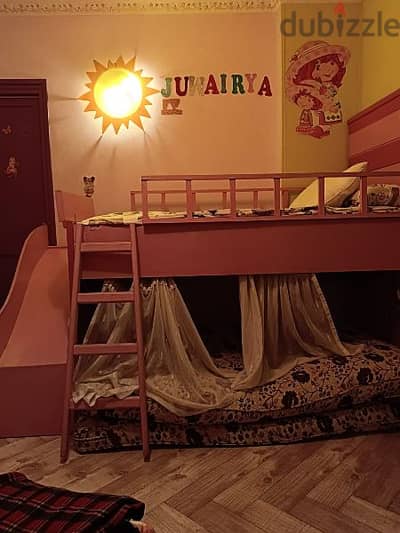 pink children bed