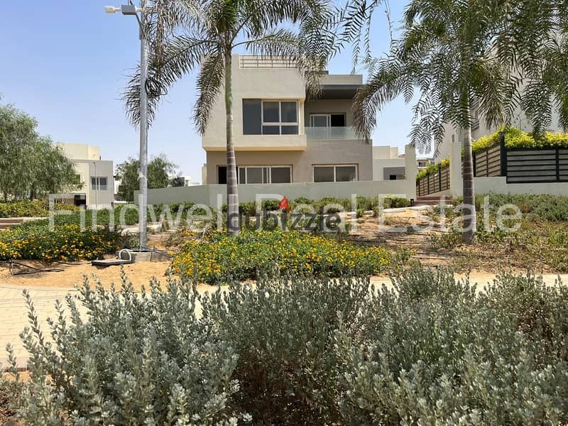 Stand alone Villa for sale  At Hyde Park New Cairo Compound 0