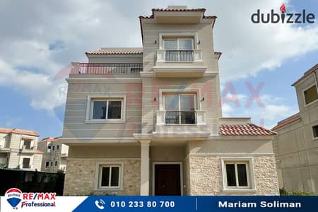 Own a Standalone Villa at a lower price than the market price in the heart of Smouha