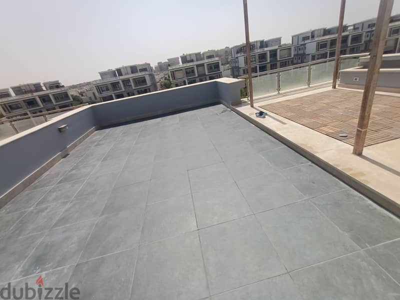 Studio for rent at One 16 SODIC west ستوديو روف إيجار في سوديك زايد 6