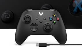 Xbox Wireless Controller + USB-C Cable 0