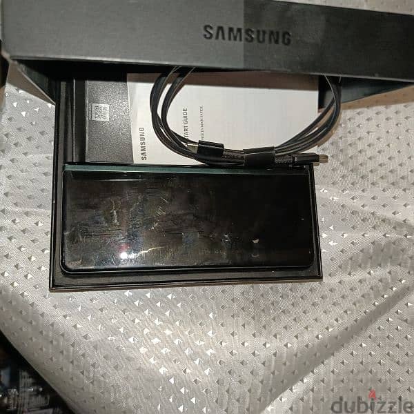 fold 3 5g Samsung 0