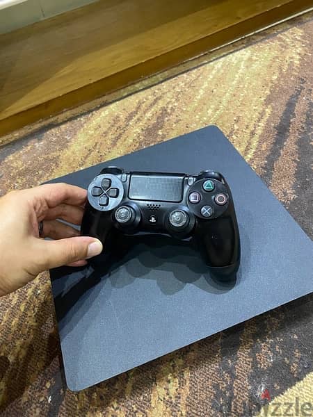 PS 4 Slim 500 gb used like new (اخر تحديث) imported from Saudi Arabia 1