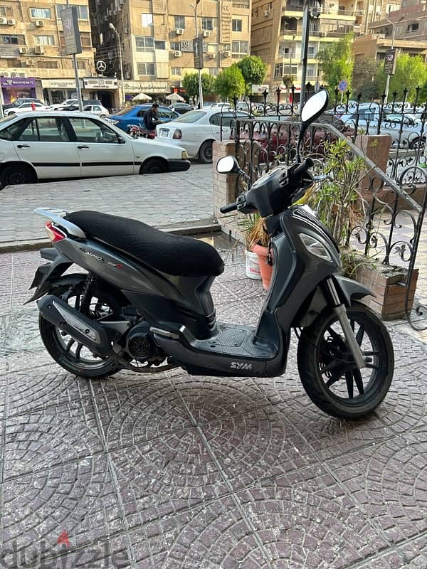 Scooter SYM Symphony S حالة ممتازة 2