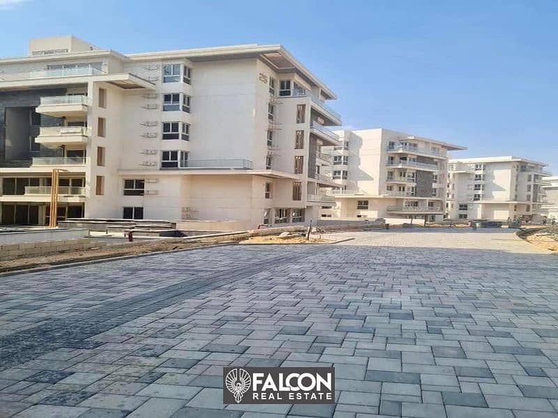 170 m apartment, immediate delivery, in the heart of the Fifth Settlement 6