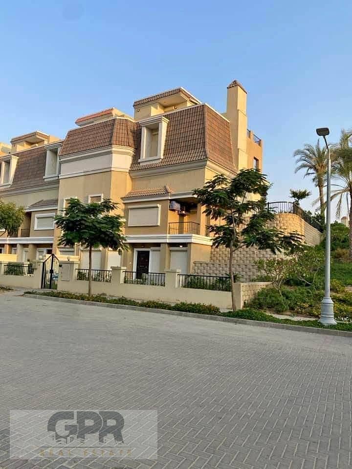 Luxury Townhouse 5matser rooms next to madinaty talaat moustafa in sarai compund 9