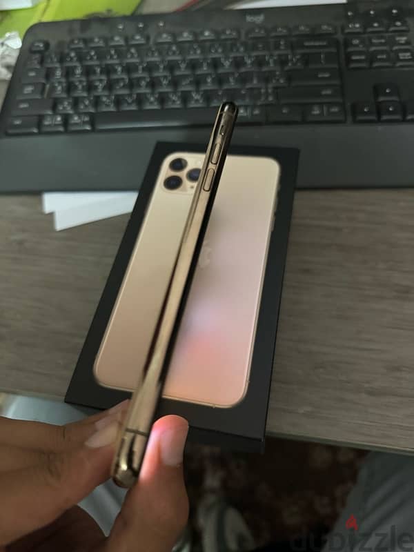 iphone 11 pro max 1