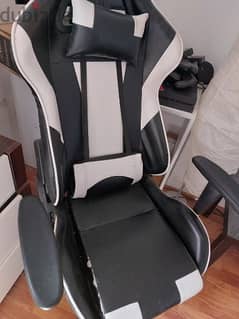 Gaming chair