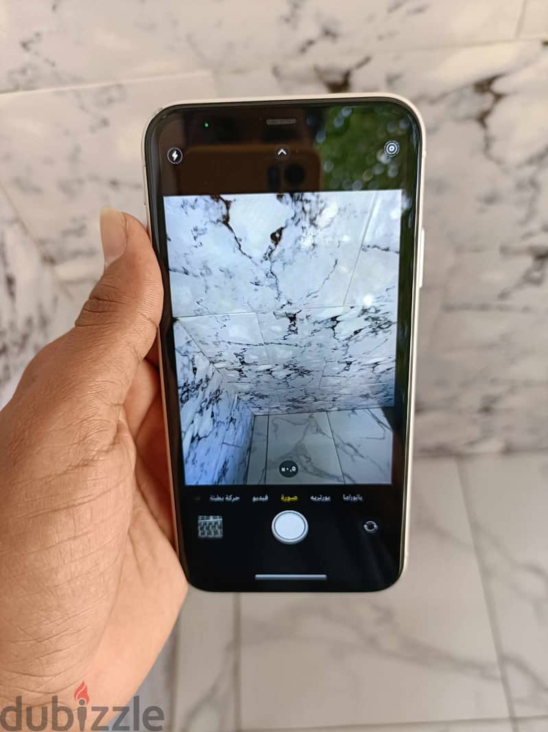 IPhone 11 64 giga بيع او بدل 4