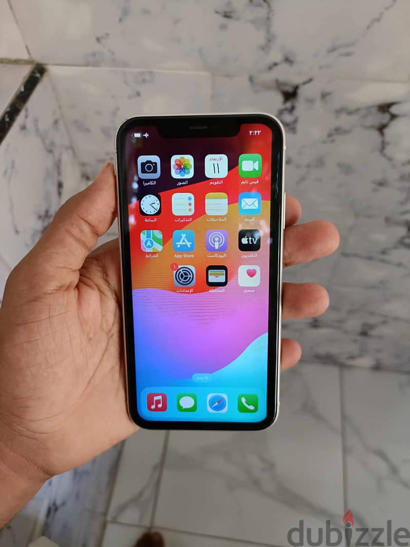 IPhone 11 64 giga بيع او بدل 6