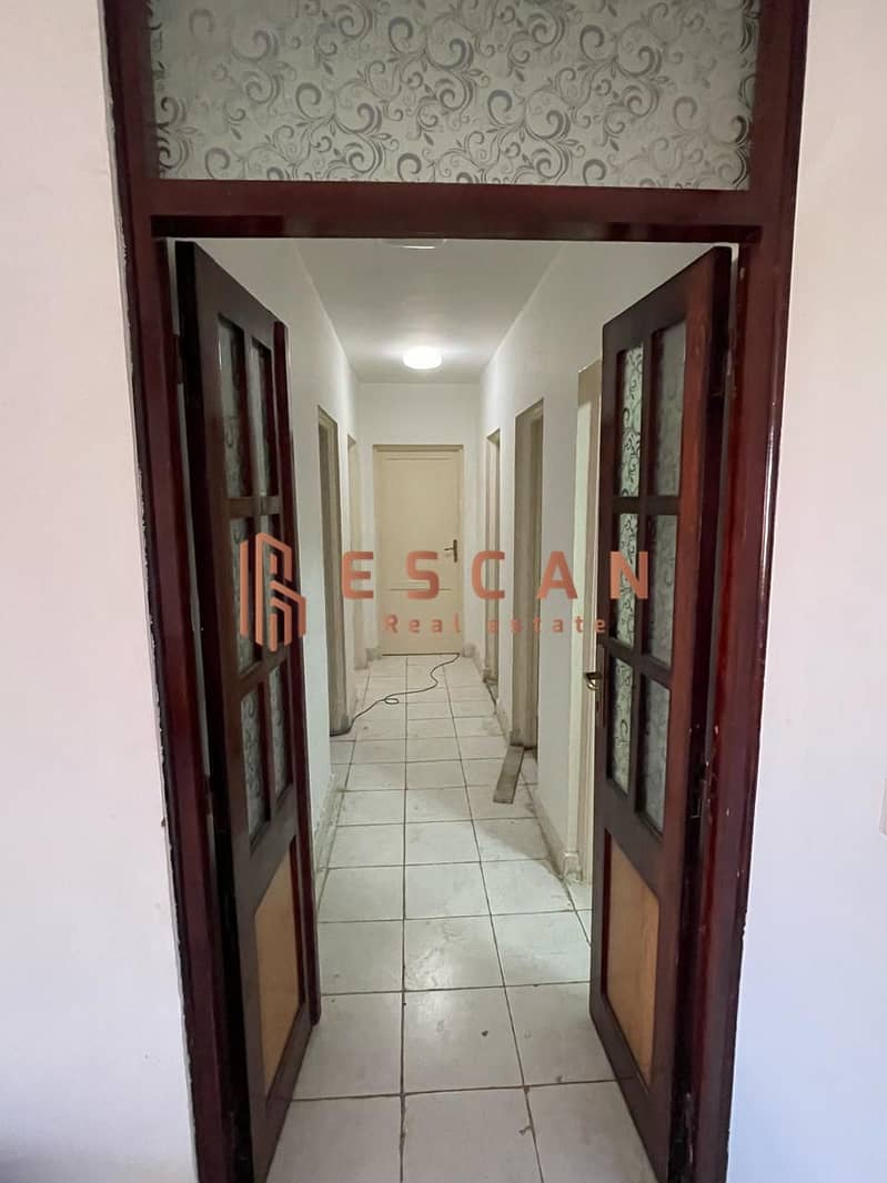 3-bedroom apartment for sale in Al-Rehab 1, at the Food Court 1