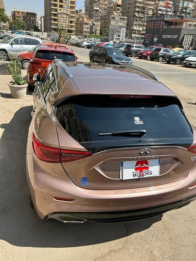 Infiniti Q30 2017 like brand new