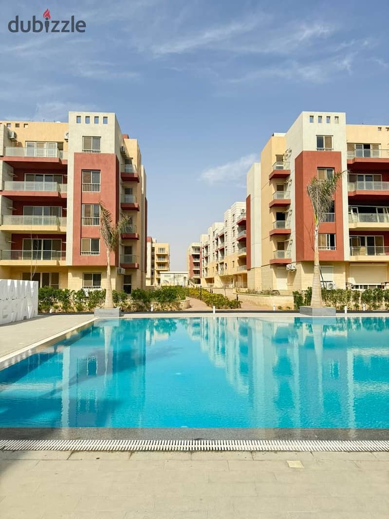 Apartments for immediate delivery in the Fifth Settlement, in front of Hyde Park Compound, the most upscale neighborhood in the Fifth Settlement, 10% 0