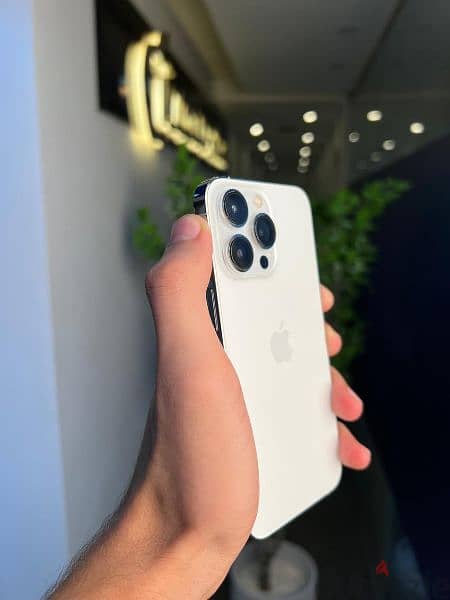 بأقل سعر iPhone 13pro max 128 , 256 , 512 gb بضمان وفاتورة معتمدة 2