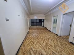 Apartment for rent in Ahmed Orabi Street