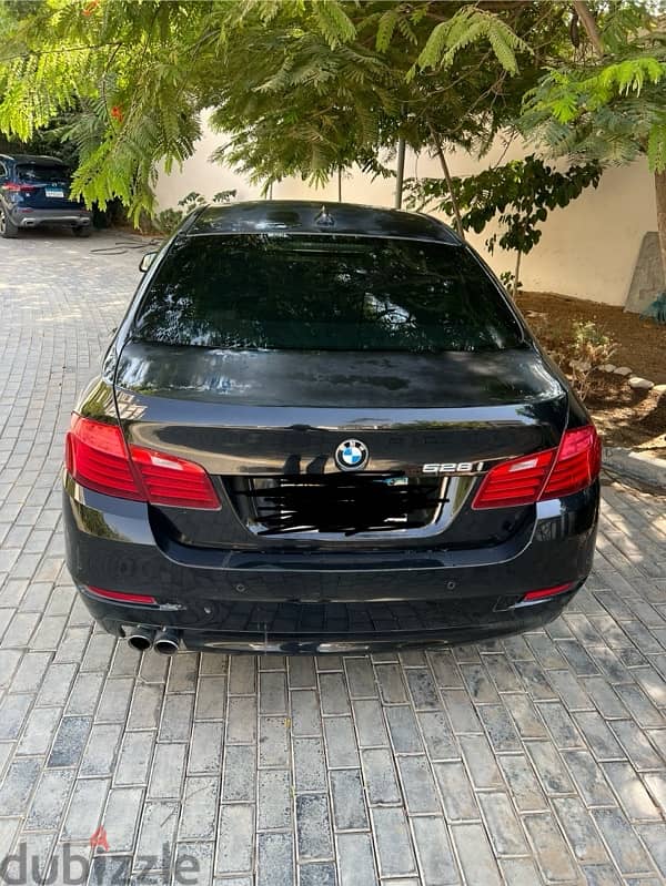 BMW 528 2014 1