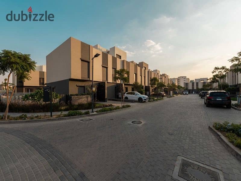 Fully Finished Apartment In A Prime Location With Down Payment : 3,400,000 At  Al Burouj / Shorouk City 11