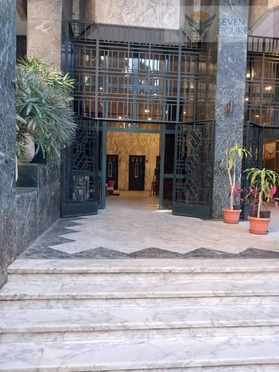 Apartments for Rent At Zamalek fully finished Hug Reception