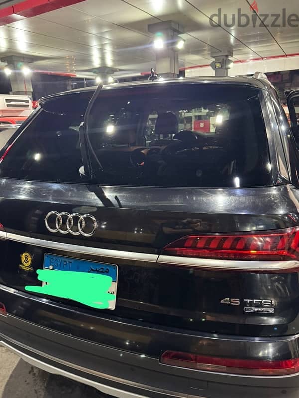 Audi Q7 2021 6