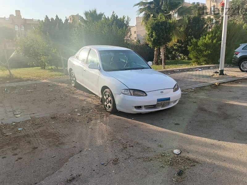 Hyundai Elantra خليجى ٩٧ 3