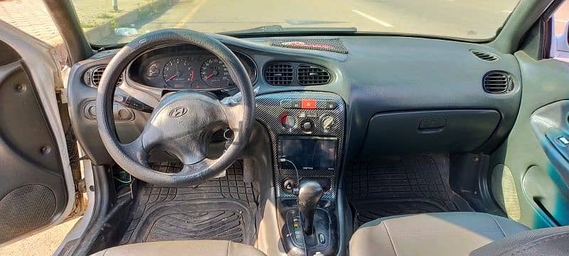 Hyundai Elantra خليجى ٩٧ 12