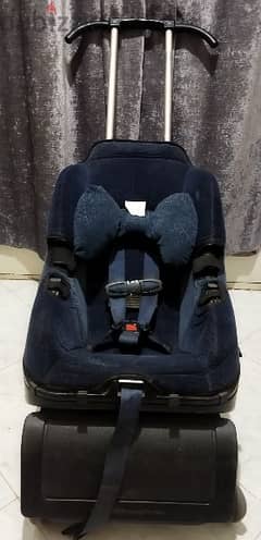 stroller and car seat