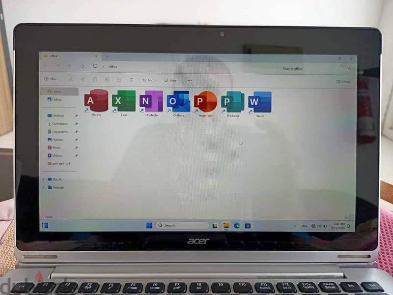 لاب وتاب acer تاتش اسكرين بنظام تشغيل ويندوز واندرويد وكروم 3