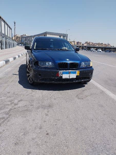 BMW 318 2002 5