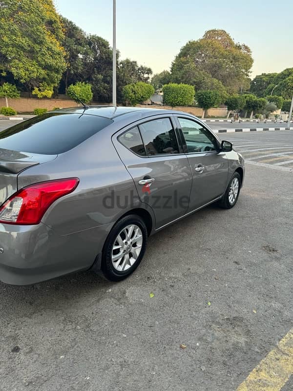 Nissan Sunny 2020 4