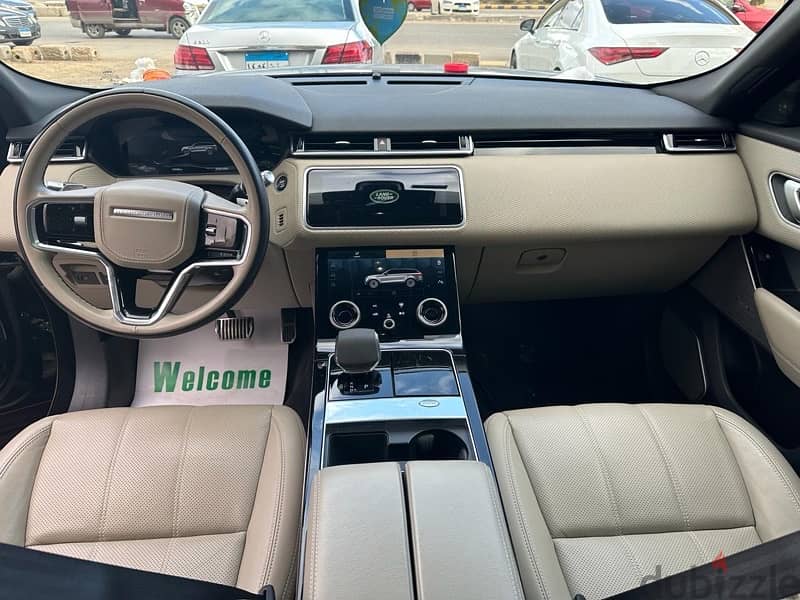 Land Rover Velar 2021 9