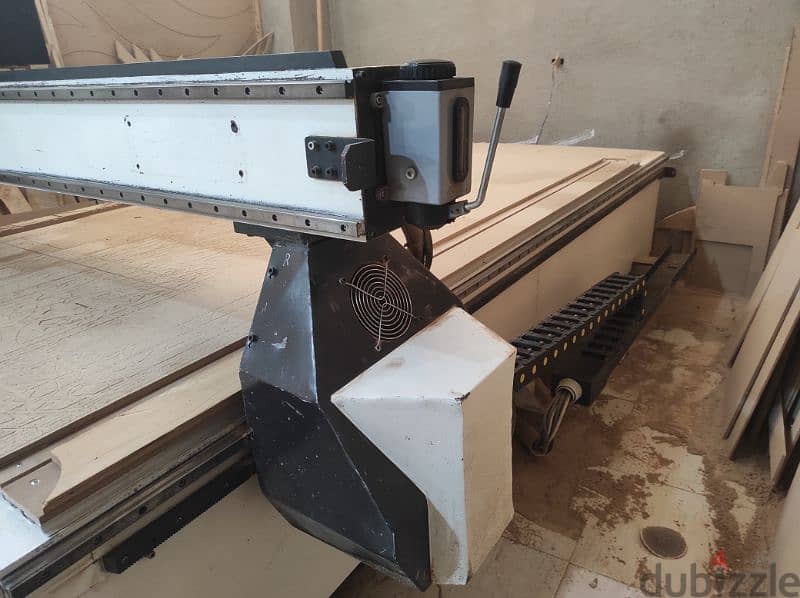 ماكينه راوتر cnc 1