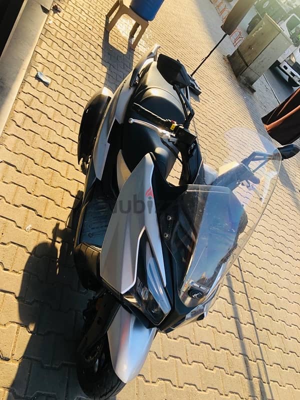 kymco xtown 250 1